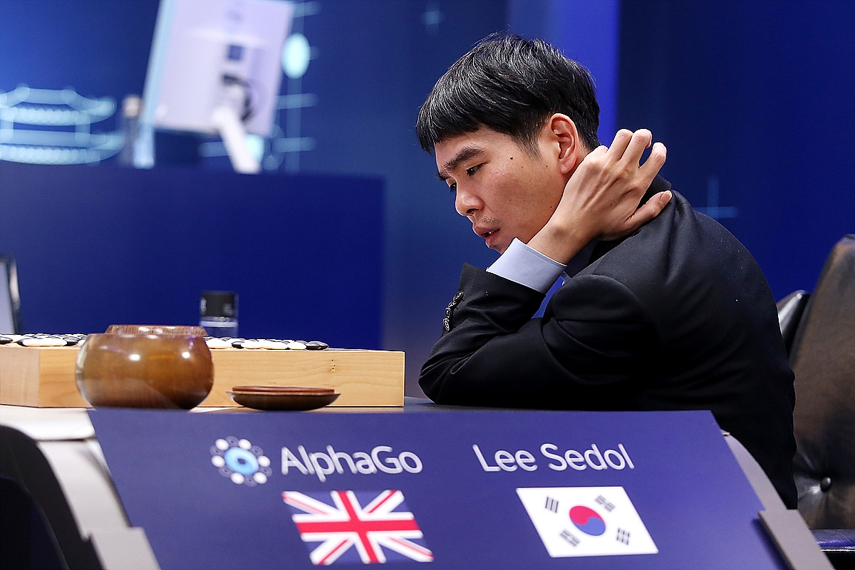 Alpha Go DeepMind