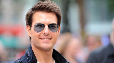 011937000-1514548346-Tom-Cruise.jpg