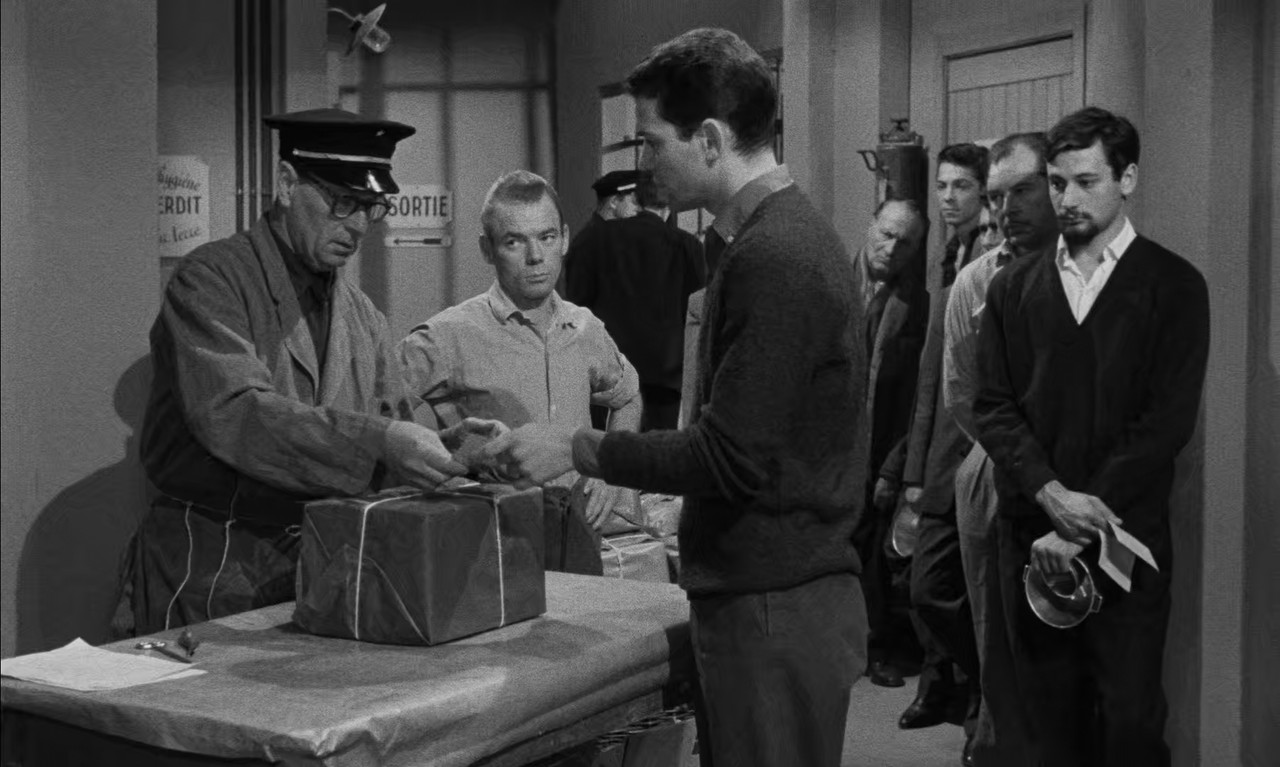 Le Trou (1960).mkv_snapshot_00.15.00_[2018.02.07_22.34.19]