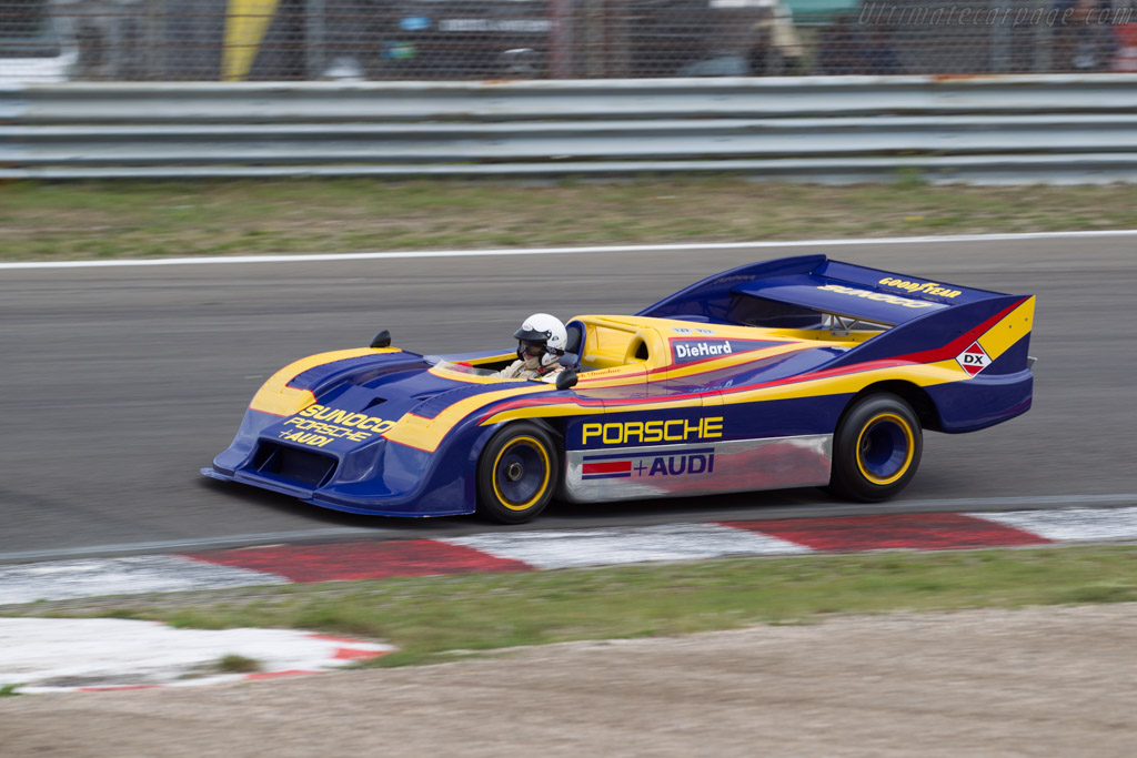 Porsche-917-30-Chassis-02.jpg