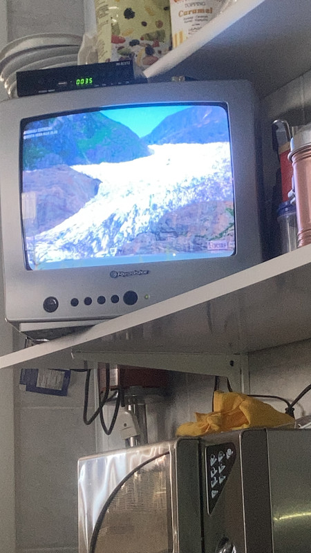 11FC5B7D-64EF-4942-A51B-9A1278894FDD