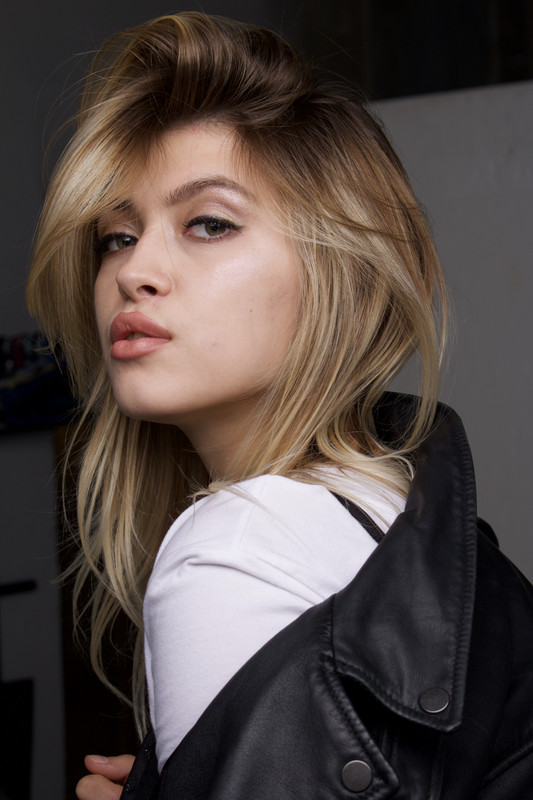 D640E152-5322-44E4-8108-600E26088E27