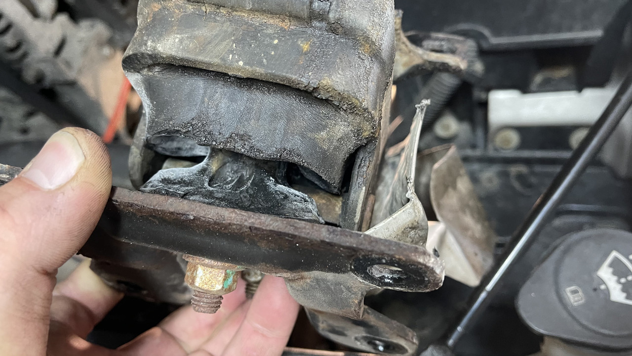 0B18FE43-2224-40C5-850A-41E69A41E42A