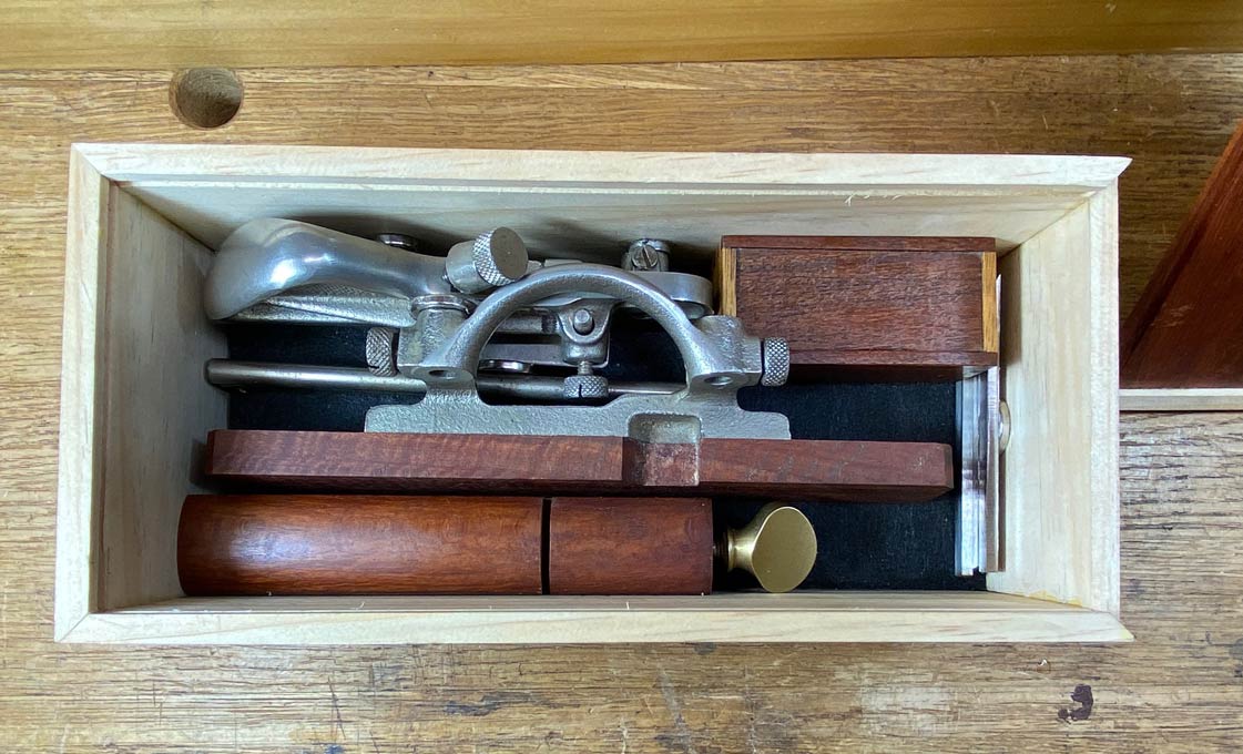[Image: TBox2.jpg]