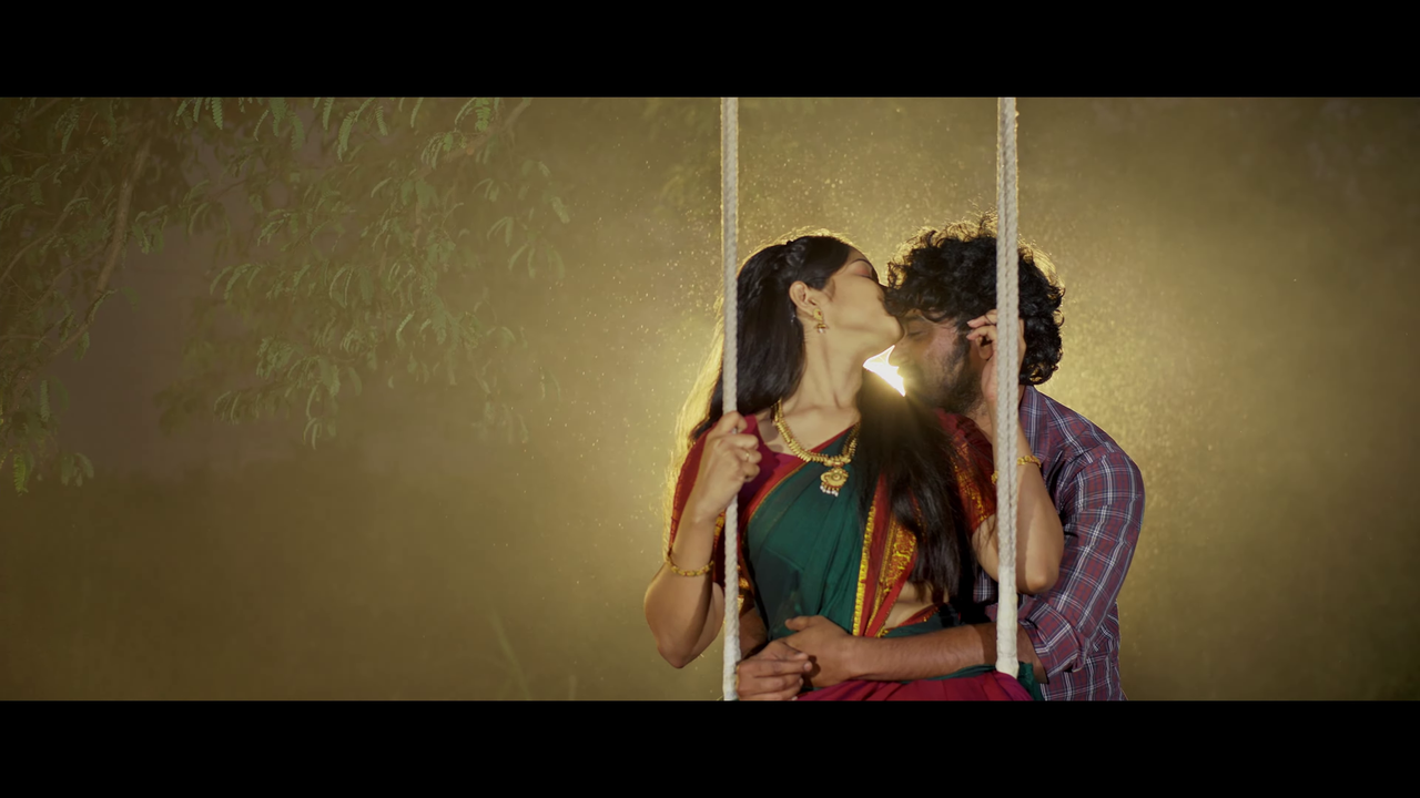 [Image: vlcsnap-2025-10-03-21h59m06s254.png]