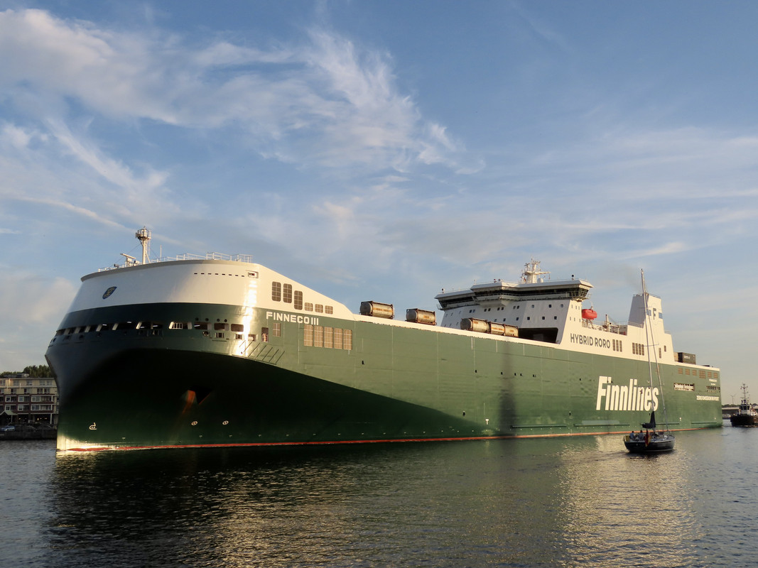 3F7EF815-6252-4178-B661-F1AF5334B560