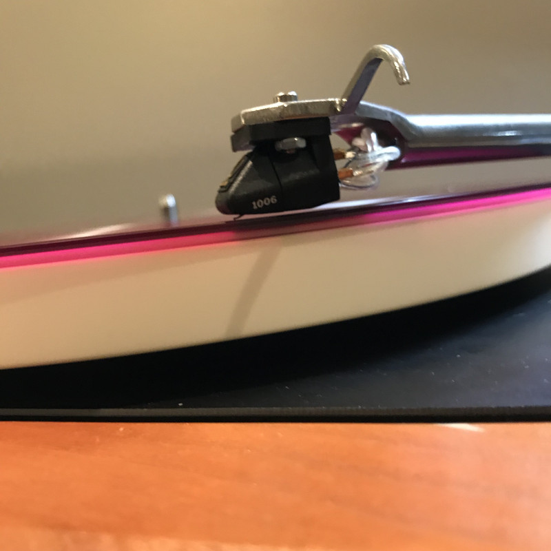 ABCF7E9C-D667-411C-8F0A-B4CA9E511EB1