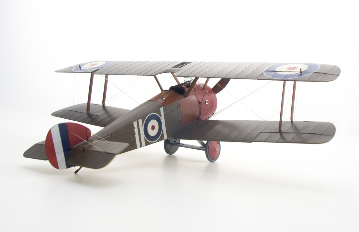 8979C99E-0FF8-4754-B64C-659F67304A9A