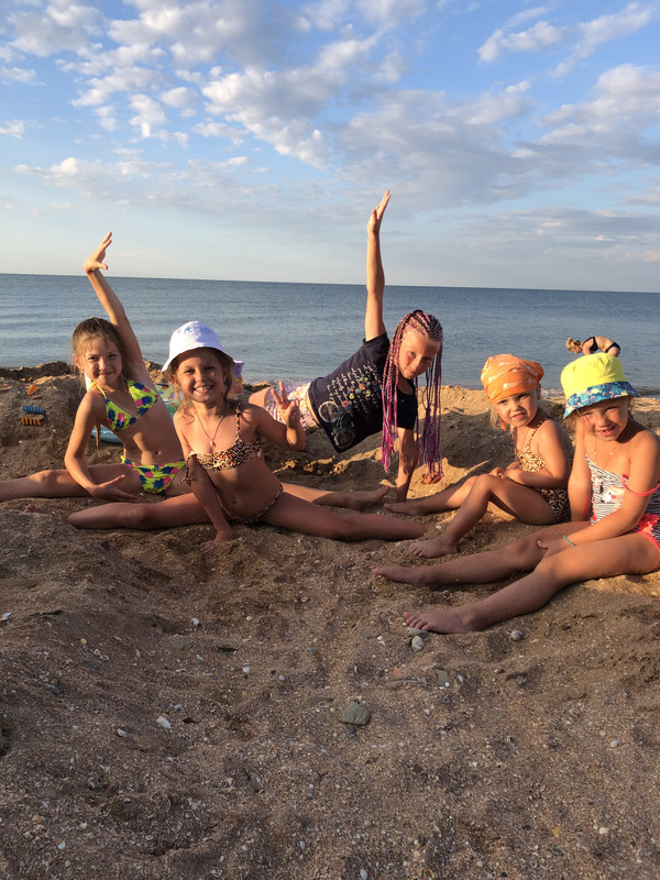 A1AE0740-9DCB-4773-AC72-02C71B0313A3