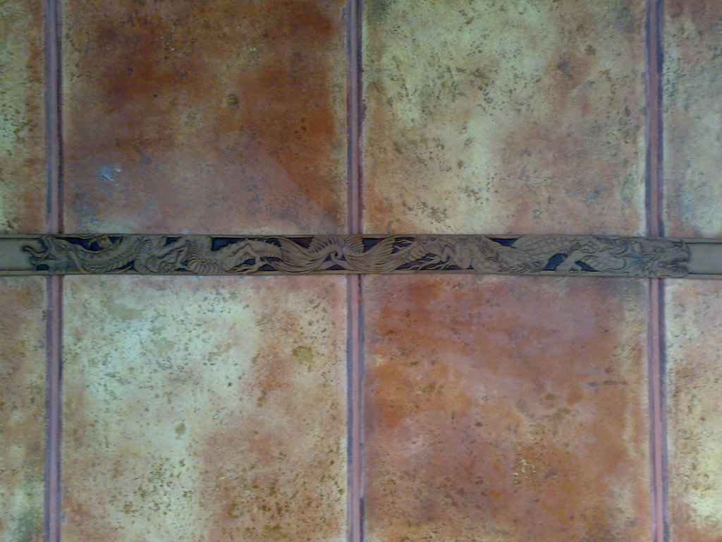 дракон1 гравировка тиснение кожи