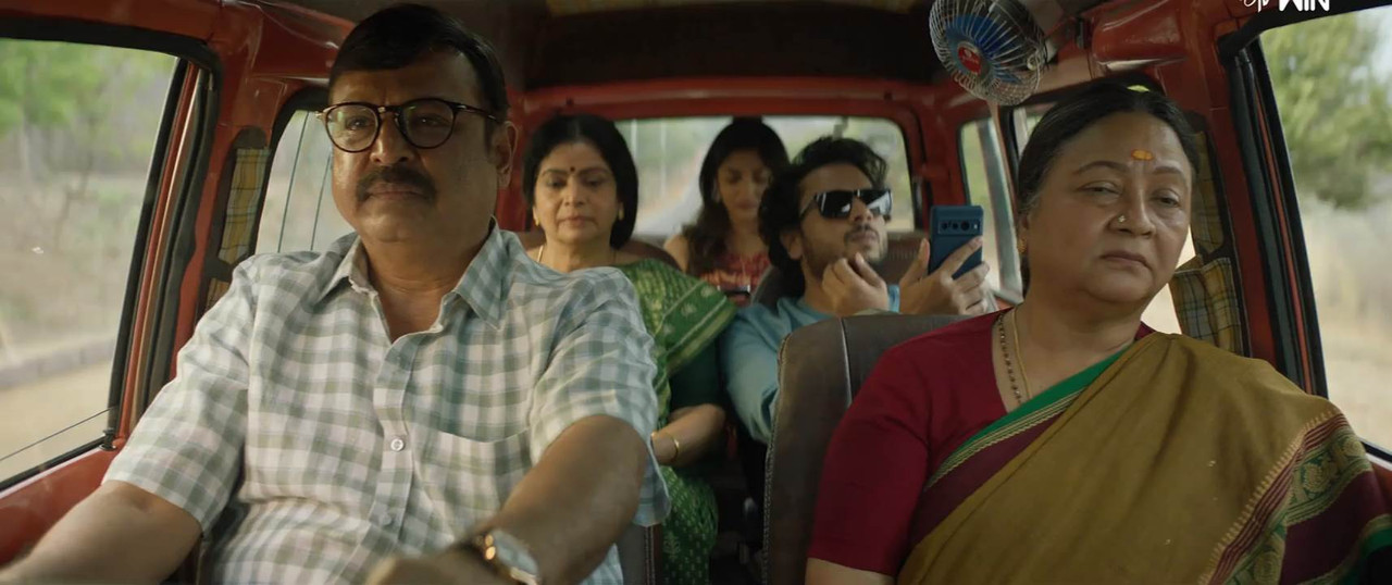 Veeranjaneyulu Vihara Yatra 2024 WebRip [Telugu] 480p, 720p Screenshot