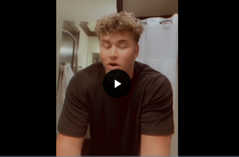 Screenshot-2023-03-19-at-18-44-18-Hexupload-Showing-off-my-dick-and-trying-on-different-underwear