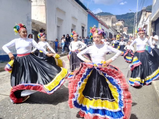 El Vals 'Conticinio' del ilustre maestro y músico trujillano Laudelino Mejías es declarado Patrimonio Cultural El-vals-Conticinio-del-maestro-Laudelino-Mejias-cumple-100-anos-y-el-pueblo-trujillano-lo-celebro-co