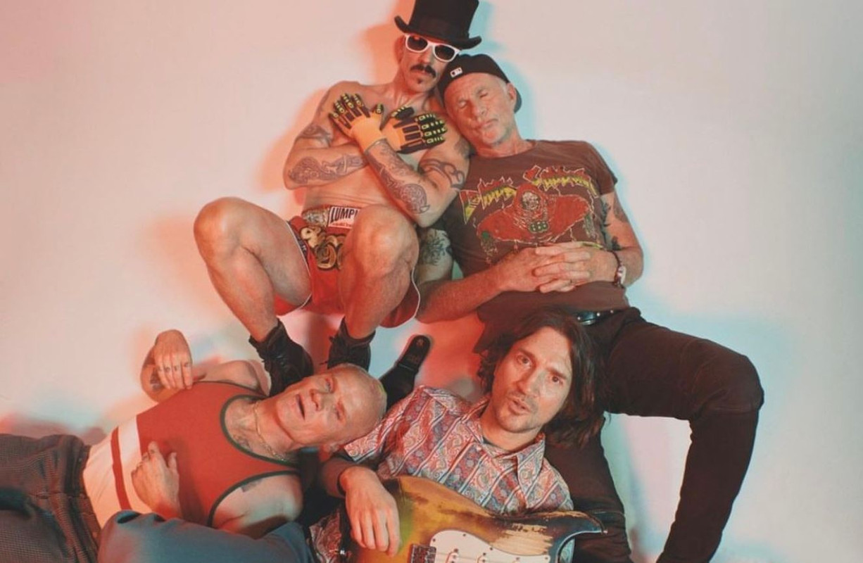 Revelan cartel del 'Vive Latino 2023' con Red Hot Chili Peppers a la cabeza
