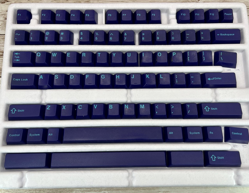 US-WA] [H] GMK Laser Synthwave Keycaps + Turbo Keycaps, and