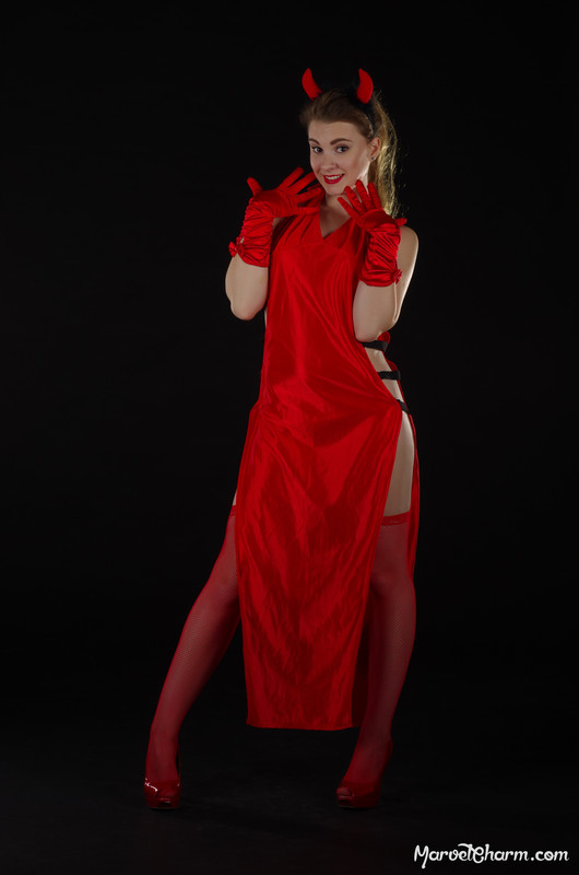 MarvelCharm_Monica-Halloween-2016-056