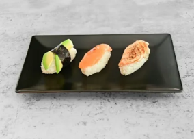Nigiri de salmón (2 uds.)
