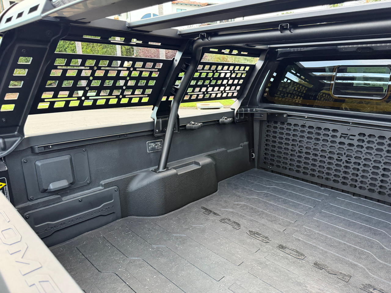 Vehicle thumbnail 14