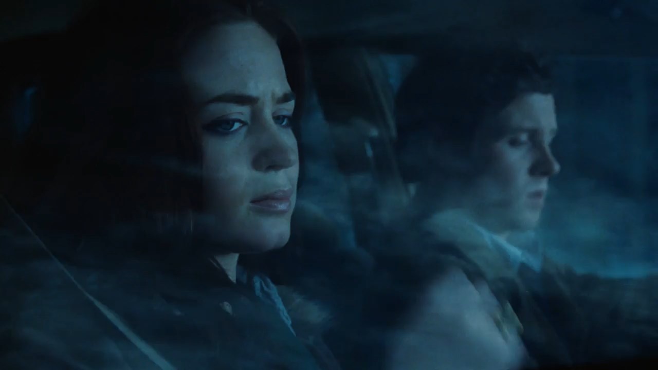 Wind Chill 2007 WebRip [Hindi + English] 480p, 720p ESub Screenshot