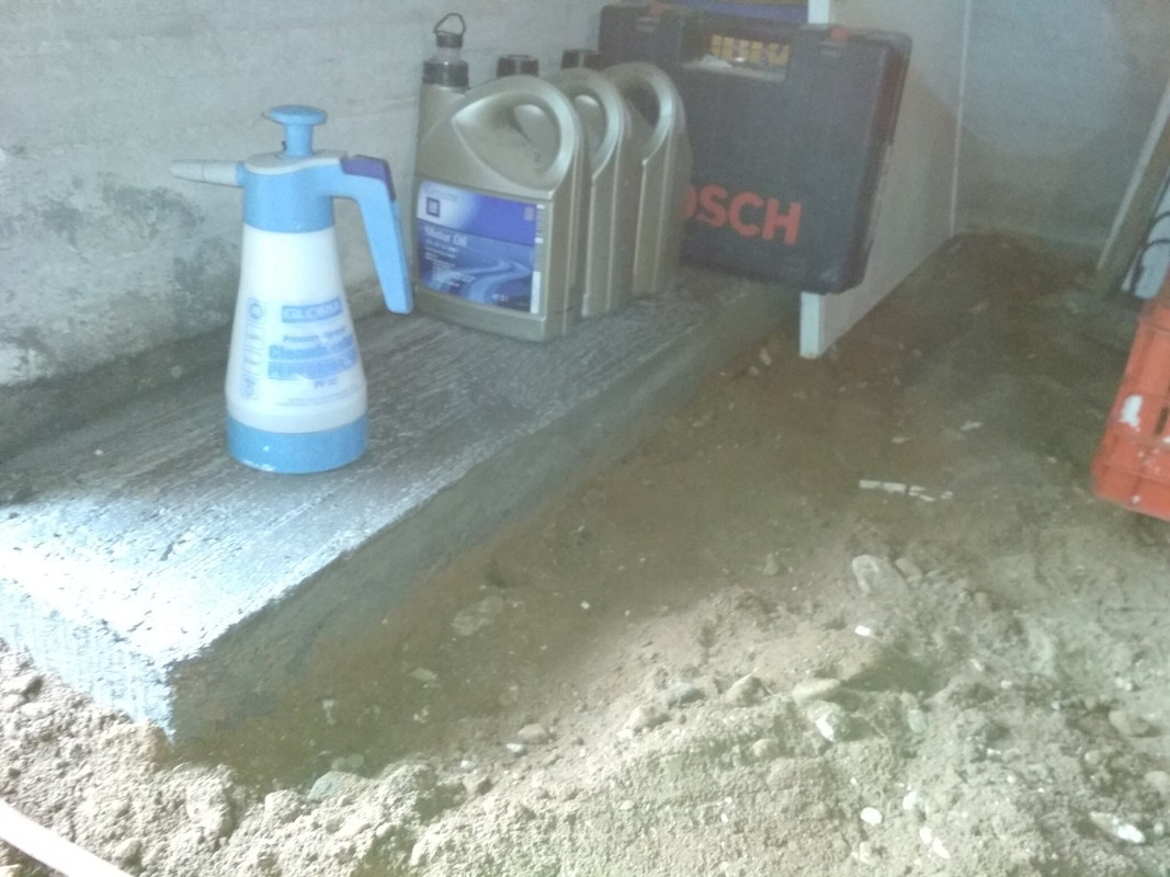 40D9F669-1133-4E06-8573-7F027506A080