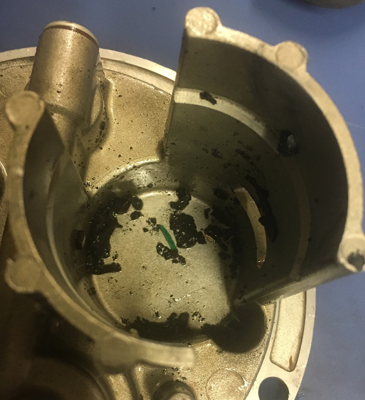 ABD62318-6FEE-4B05-B8B0-B6C67E576459