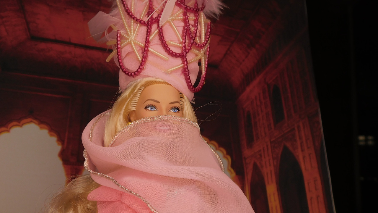 К космонавтике 2024 и барбейское 055