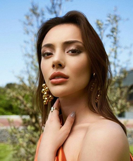 6256222da912aa49d7d97b5c1eff9424