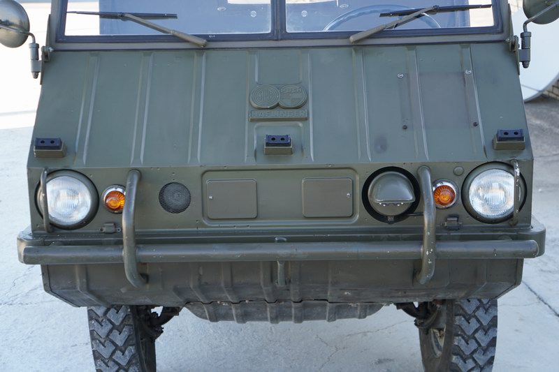 Austrian Golf Cart - SCX24 Steyr-Puch Haflinger by
