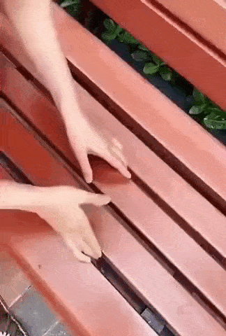 https://i.postimg.cc/1RkLSNzD/6.gif