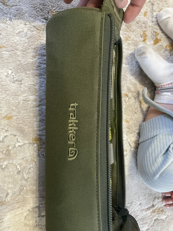 CDD6FDBD-76A3-409F-AD22-94499222A02D