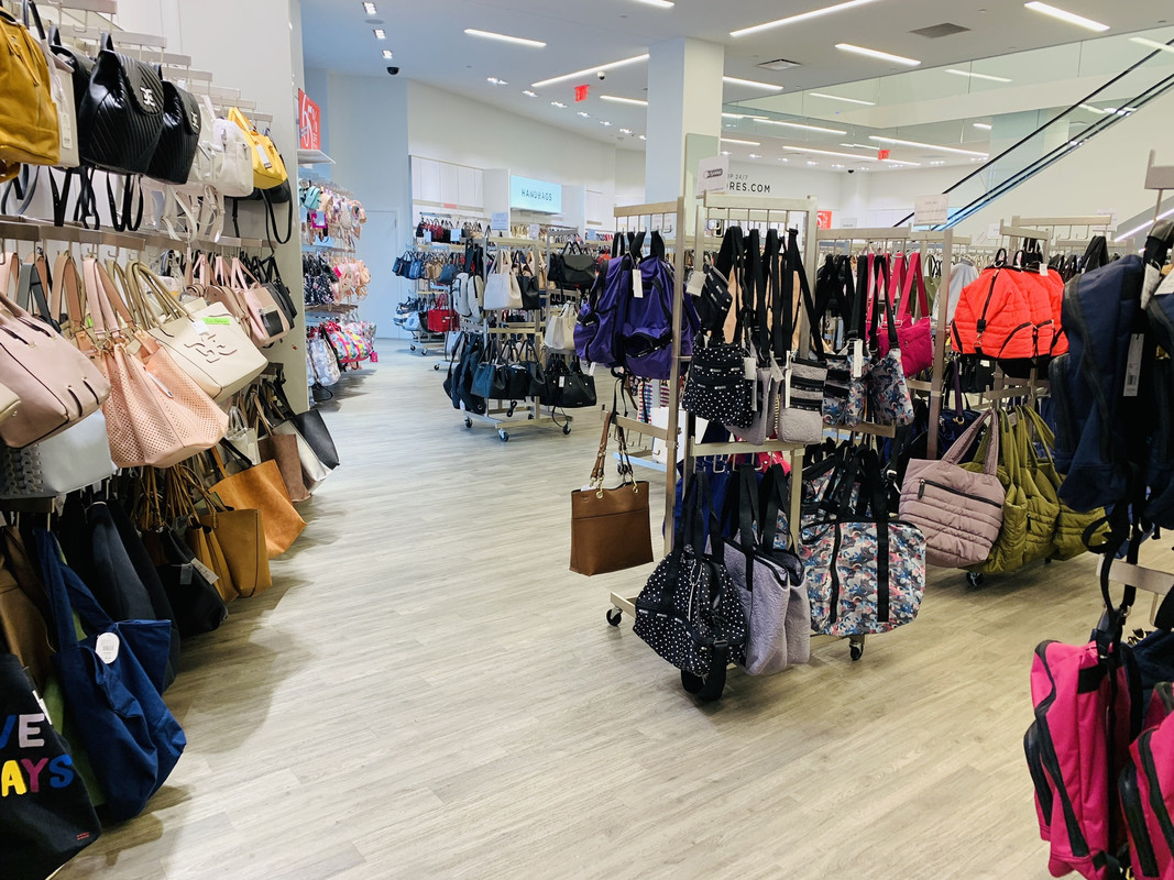 AD8BC2F7-3F96-47E7-8EDB-EE12EBA4101A