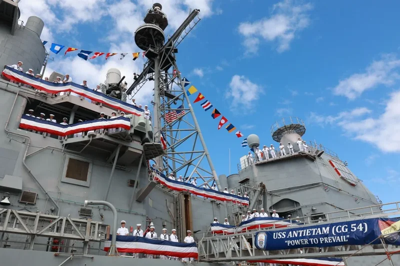 uss-antietam-cg-54-decommissioned-yesterday-sept-27-2024-v0-4p13ae72wird1.webp