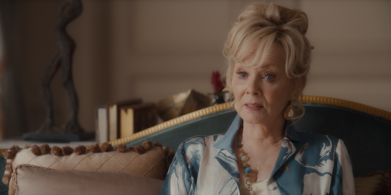 Hacks.(2021).S01E01.There.Is.No.Line.1080p.10bit.HMAX.WEB-DL.DD5.1.HEVC-Vyndros.mkv_snapshot_21.42_[