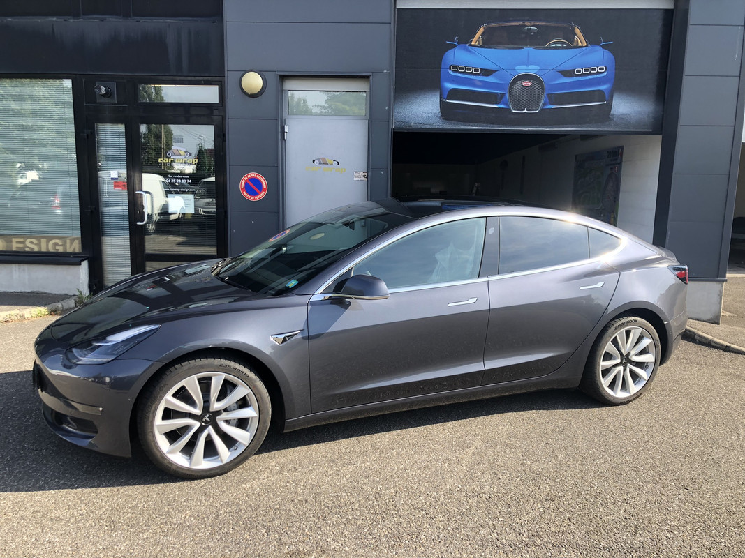 B56D1110-4696-4049-ACF9-A2275611A6C1