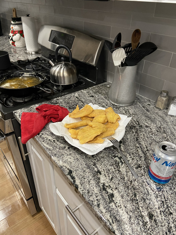 B0E3A5BA-792C-4B6A-BBCC-6B775EFFDD52