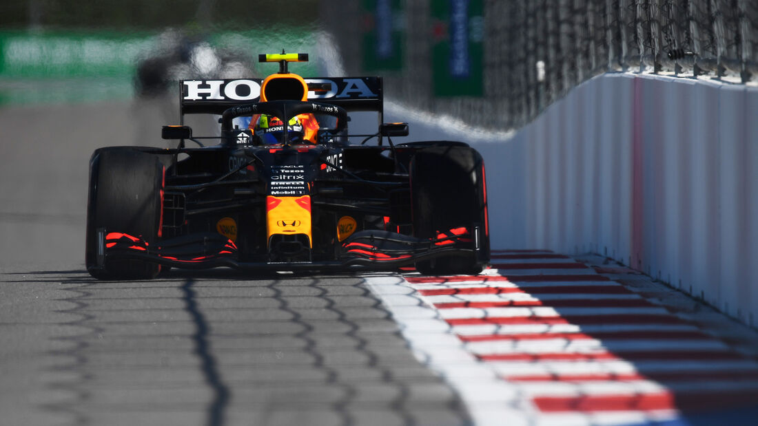 Sergio-Perez-Red-Bull-Formel-1-GP-Russland-Sotschi-24-September-2021-169Gallery-a0254051-1835290