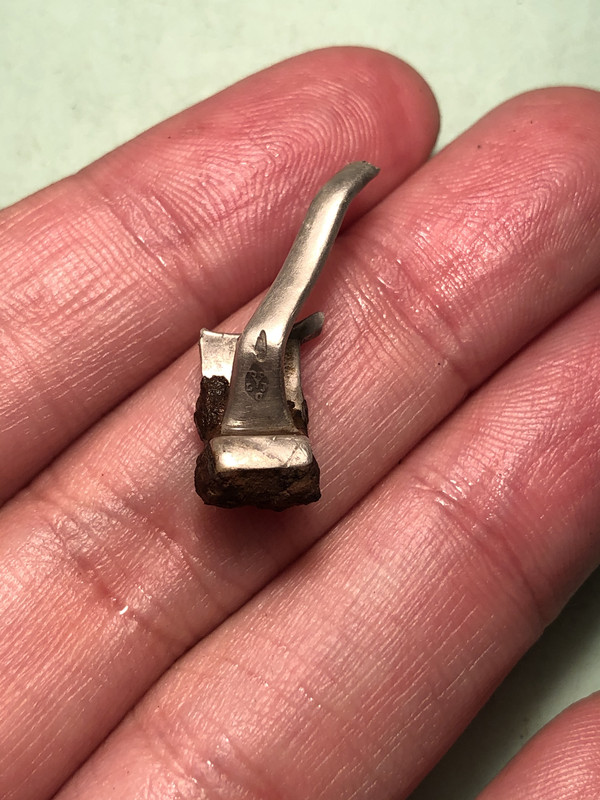 09253164-A6A1-41DC-AA2E-A0B0F9E2BBAA