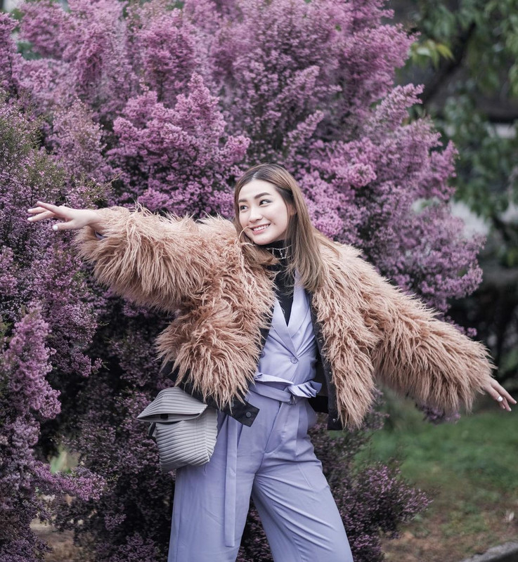 Patricia Devina merupakan seorang penyanyi, model dan artis sinetron berkebangsaan Indonesia yang juga merupakan personel dari Girl band Princess.