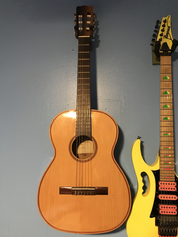 Antonio sanchez cheap classical guitar