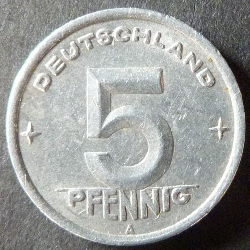 5 Pfennig. República Democrática Alemana (1948 A) RDA-5-Pfennig-1948-anv