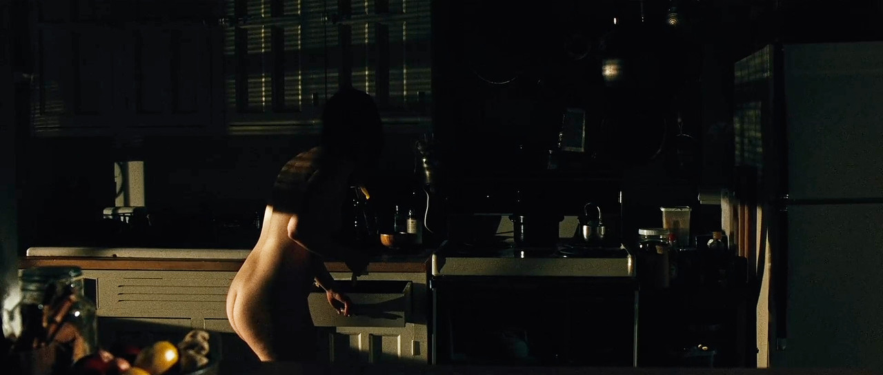 Emily.Hampshire_Good.Neighbours.00_01_13_16.Still011