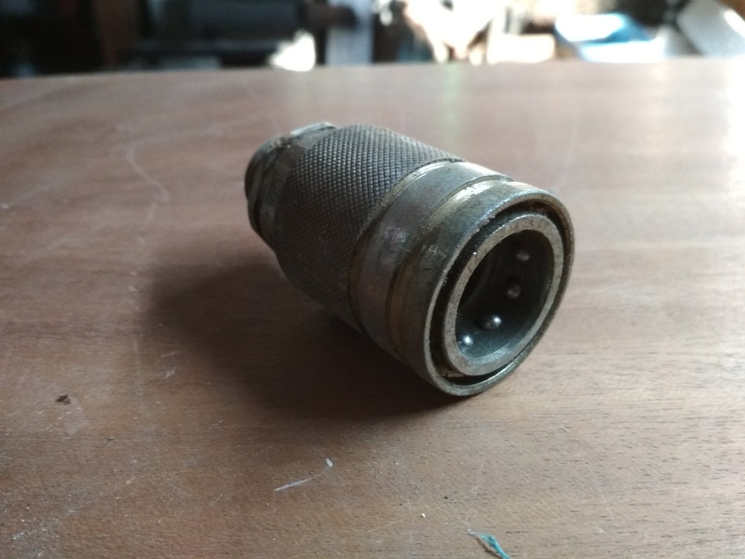 59DE03E3-C330-41C4-AC73-D7EBAADEE289