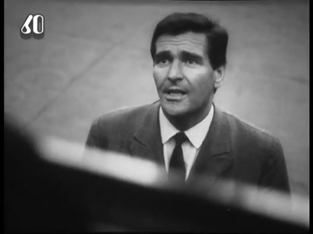 Eduard a Bůh (1969) (480p_25fps_H264-128kbit_AAC).mp4_snapshot_00.27.068