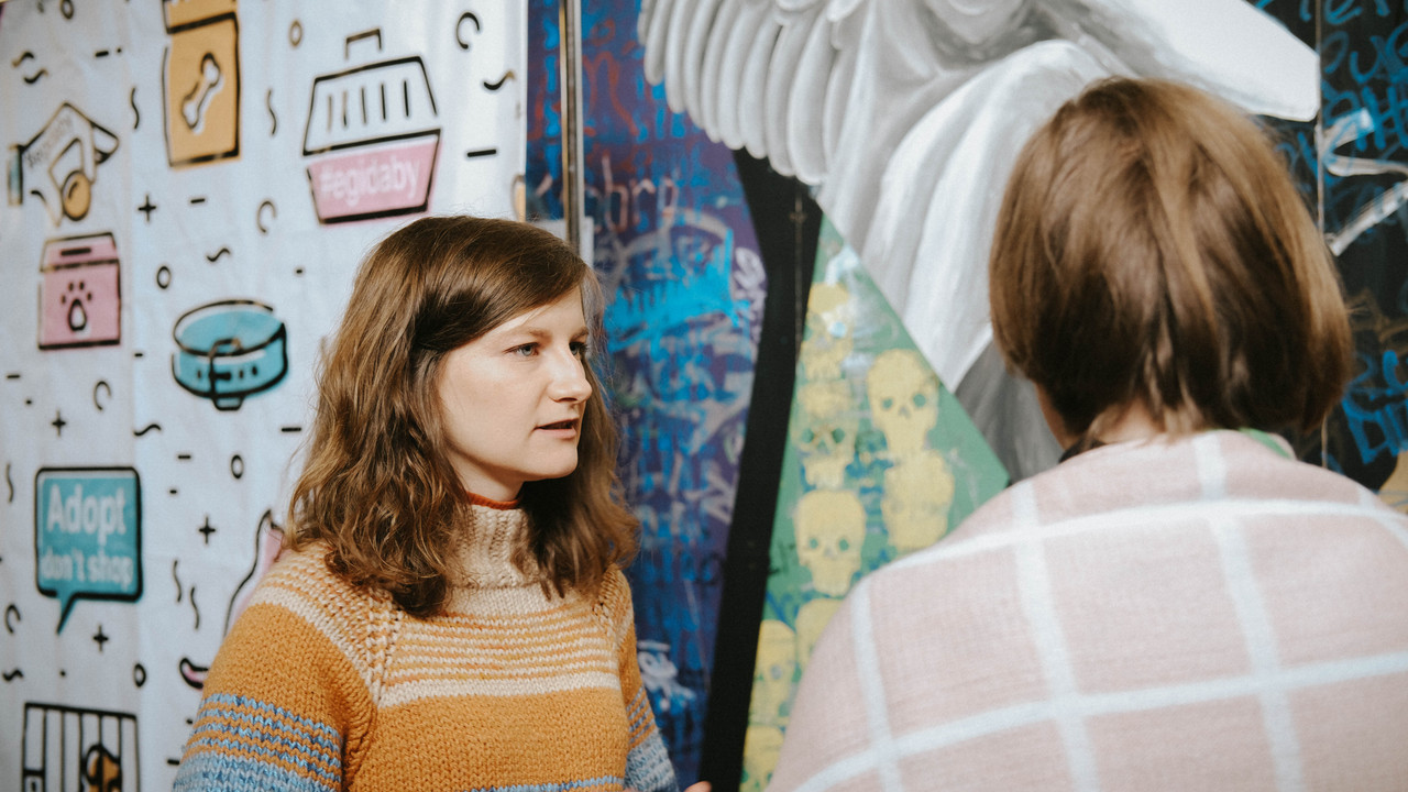 9CCEEC7E-4A07-4802-9D50-97ADD0B7F05D