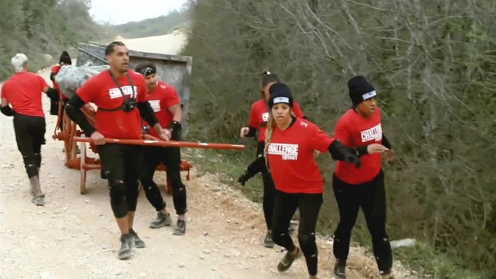 [Image: vkzqkj14r8k1.jpg]