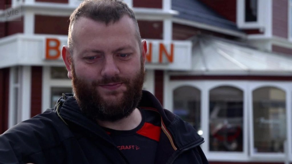 [Image: 7du8a7i7dwyk.jpg]