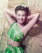 Mitzi-Gaynor-d22