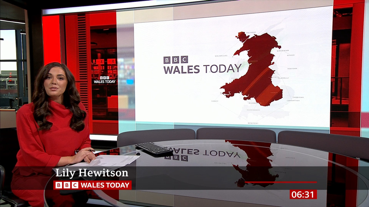 03.23 - 06.00.00 - Breakfast. The BBC's Breakfast programme features ....ts_snapshot_11.48.354