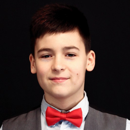 Révész Bulcsú ÚJ