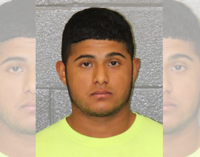 Carlos-Roberto-Diaz-CMPD-Mugshot-640x503